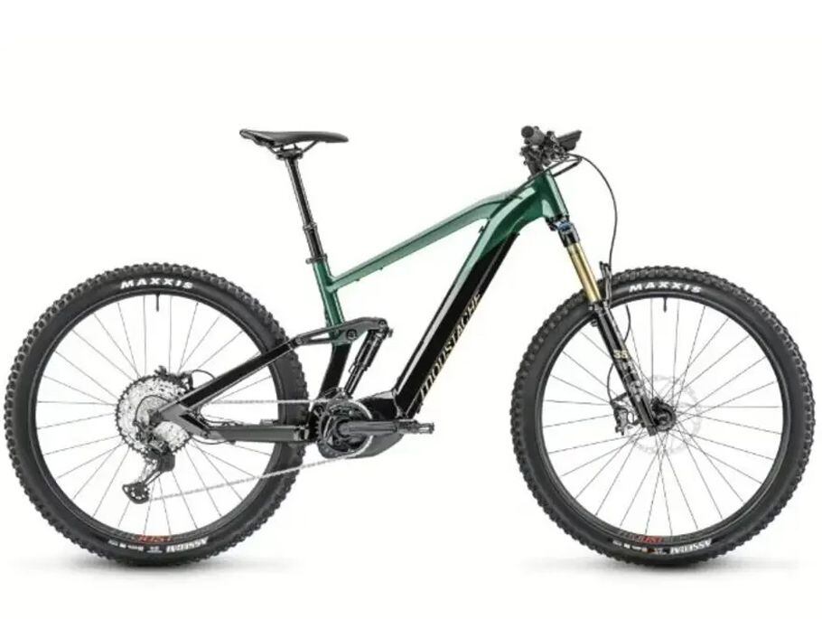 MOUSTACHE Samedi 29 Trail 9 750 British Green